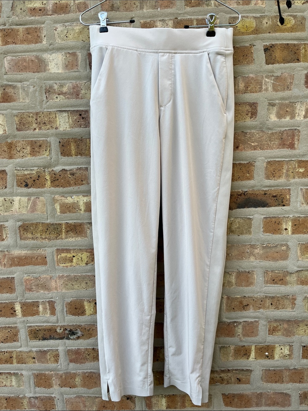 Athleta Jogger Pants in Light Beige